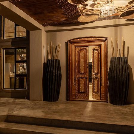 Chobe House Villa And Chalets Kasane Ngoại thất bức ảnh