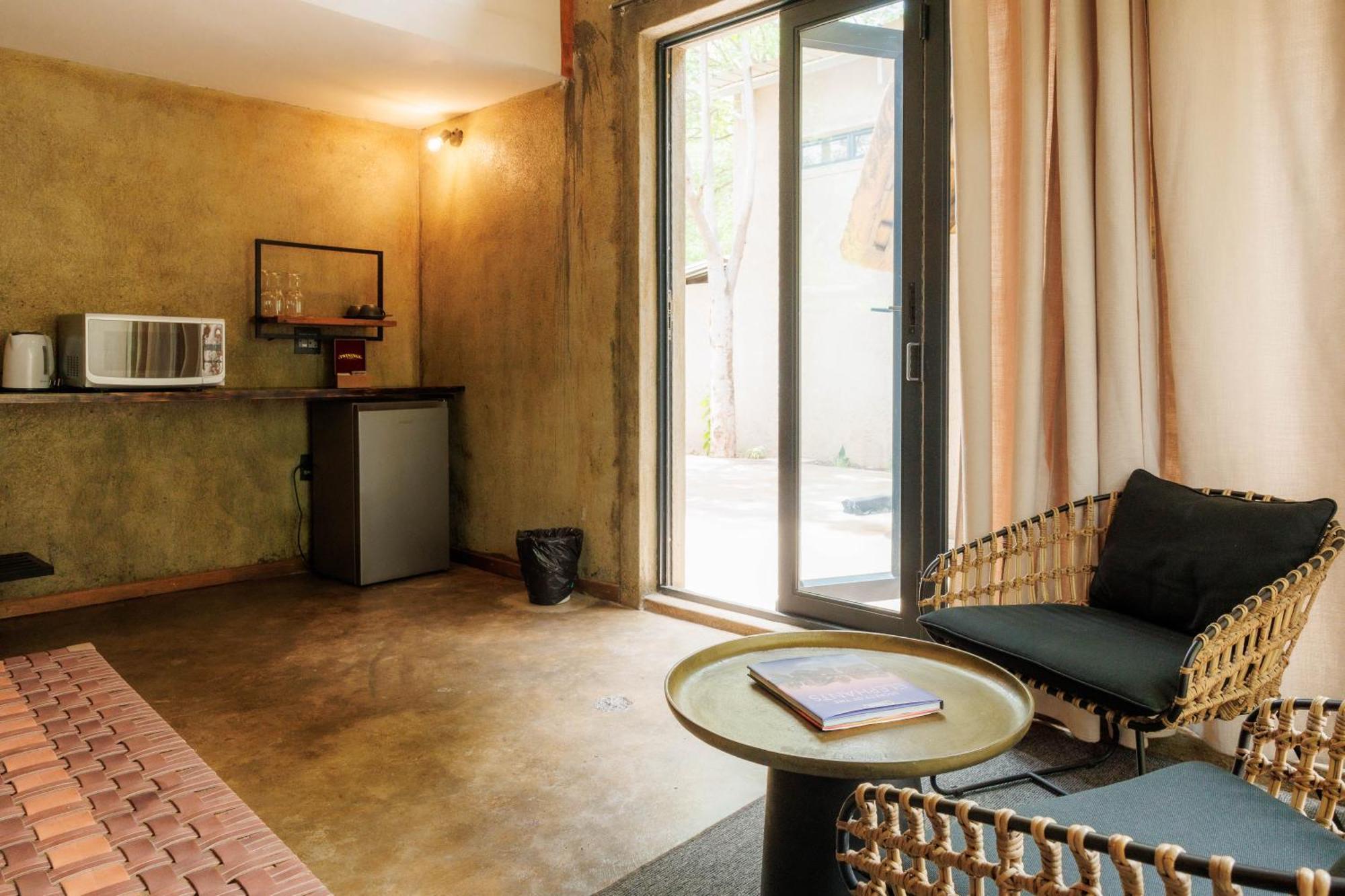 Chobe House Villa And Chalets Kasane Ngoại thất bức ảnh