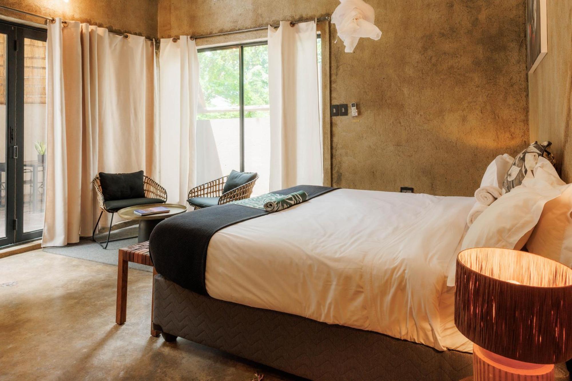 Chobe House Villa And Chalets Kasane Ngoại thất bức ảnh